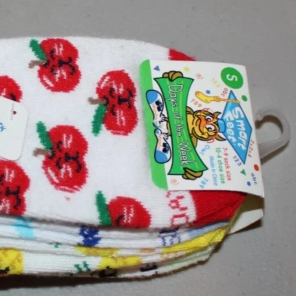 Kid's Days of the Week Socks 6-Pack Small Children's 7-9 Smart Feet